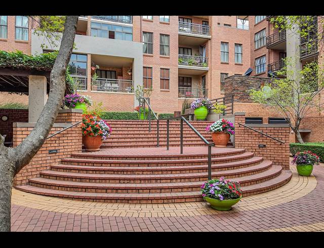 1 BEDROOM APARTMENT FOR SALE IN NEWLANDS